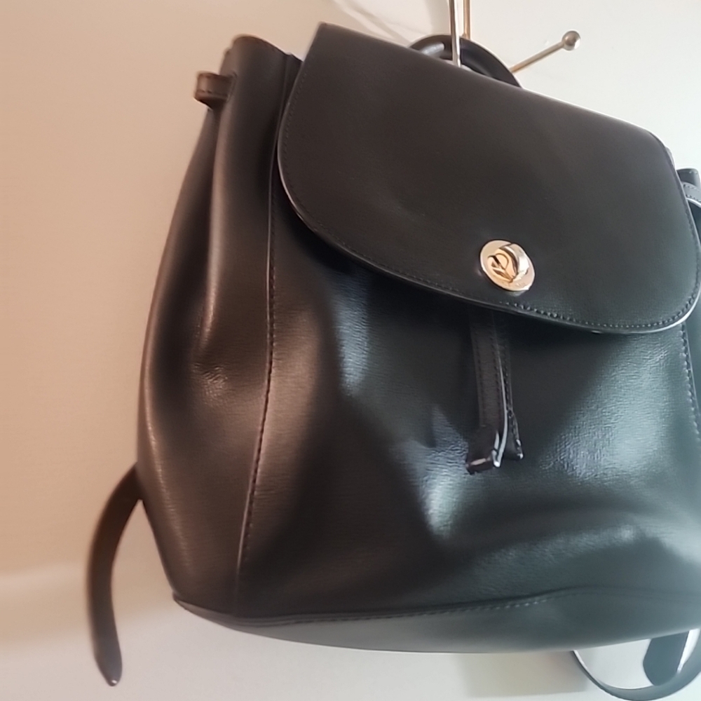 Michael Kors Rivington Backpack - Picture 4 of 10